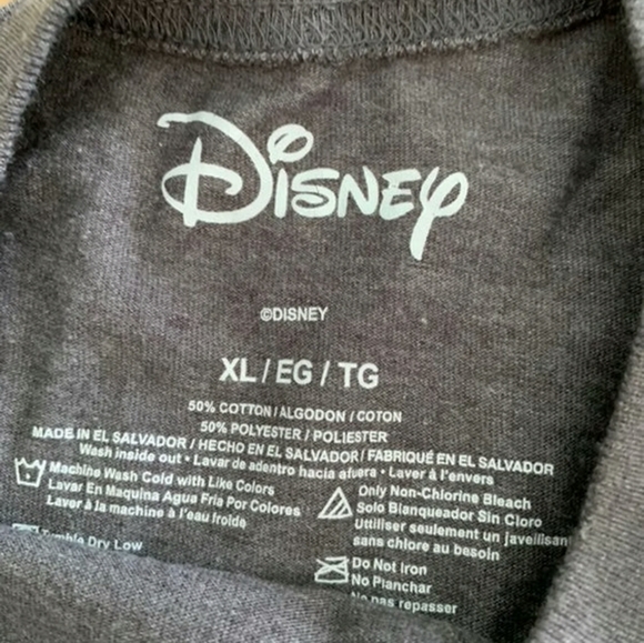 Disney women's XL Mickey crop top - Picture 3 of 3